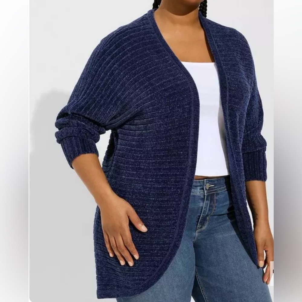 Torrid Plus Women's Navy Blue Open-Front Chenille Sweater